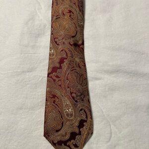 Canali Burgundy Tie with Gold Paisley